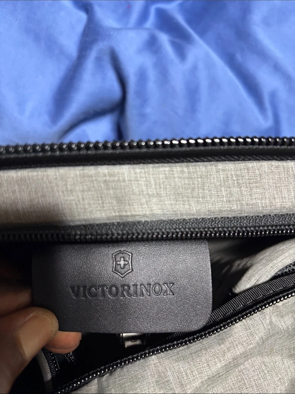 Vitorinox bi-fold wheeled garment suitcase. NWOT